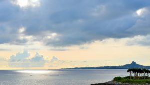 沖縄本島でシュノーケリングにおすすめなビーチの紹介